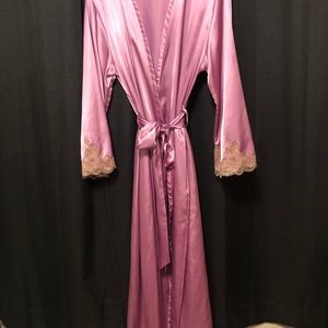 vintage satin/silk robe